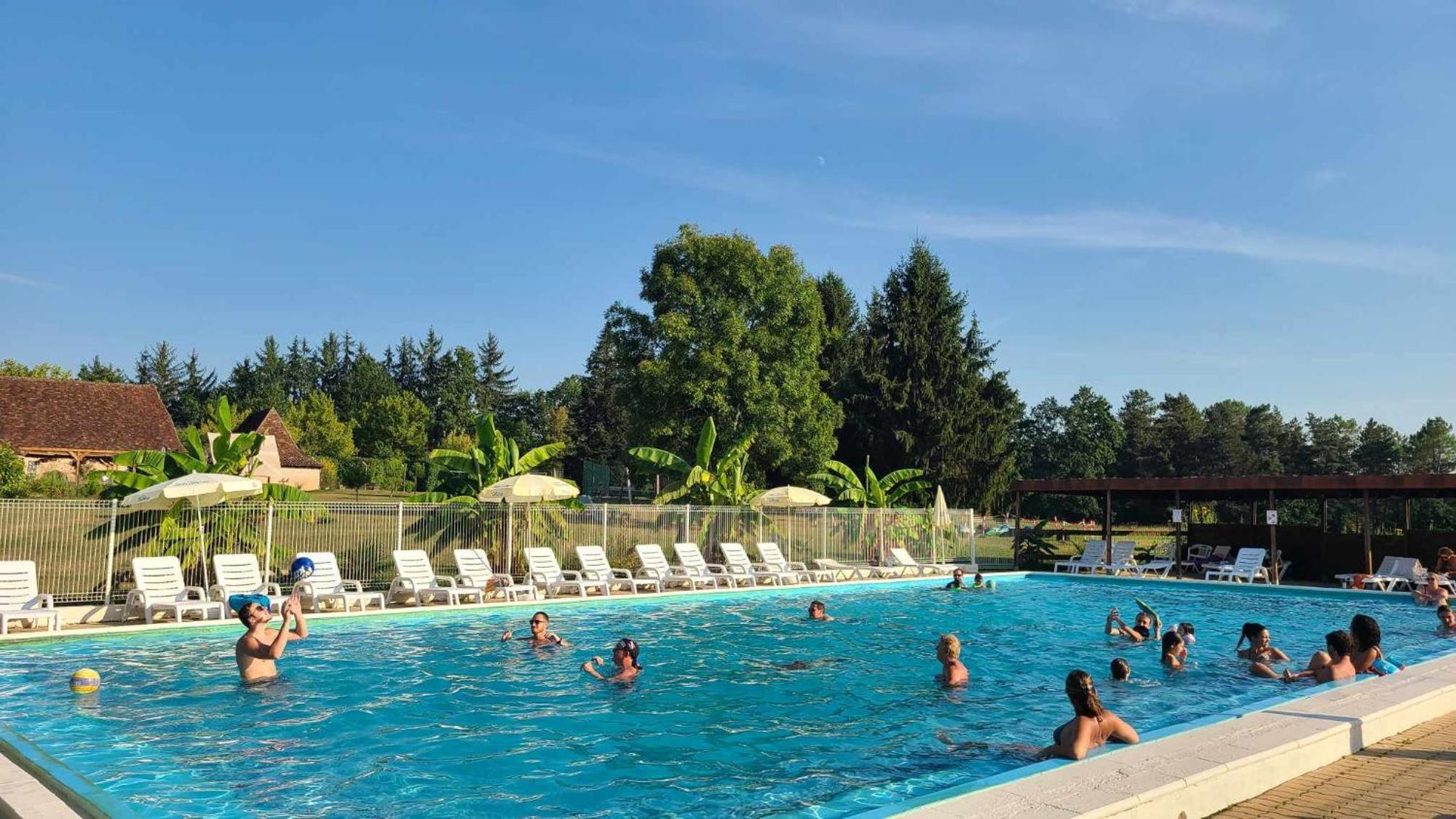 Le Domaine Du Bois Coquet Hotel La Douze Luaran gambar