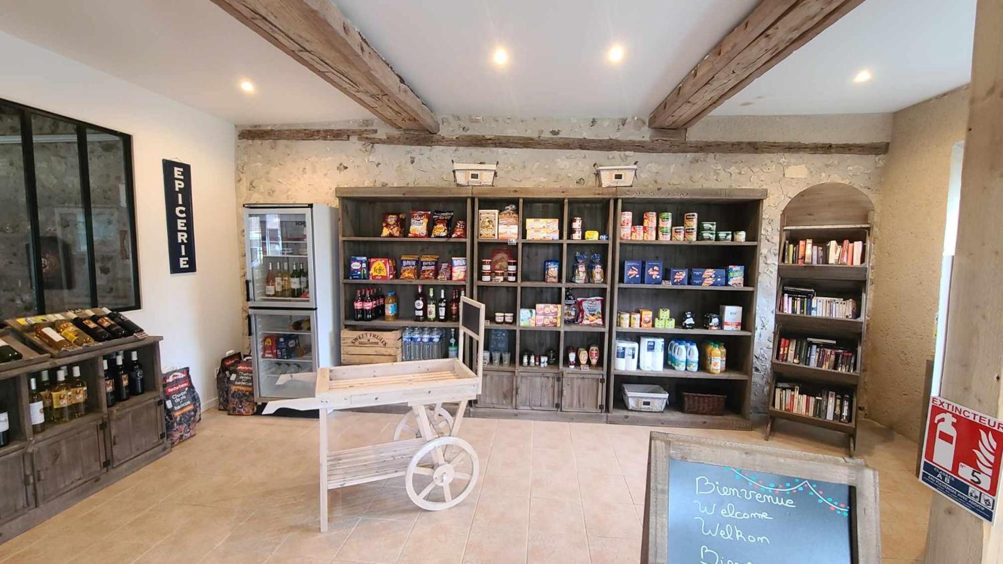 Le Domaine Du Bois Coquet Hotel La Douze Luaran gambar