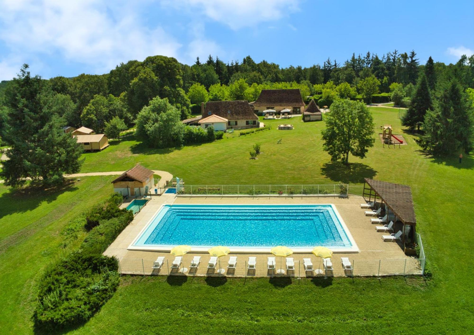 Le Domaine Du Bois Coquet Hotel La Douze Luaran gambar
